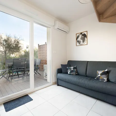 فيلة La Dune By Interhome