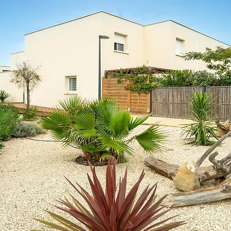 فيلة La Dune By Interhome